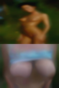 Naked girls I am sex water the see.