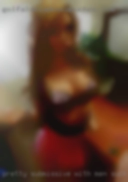 Pretty submissive with great  men sucking cock ass.